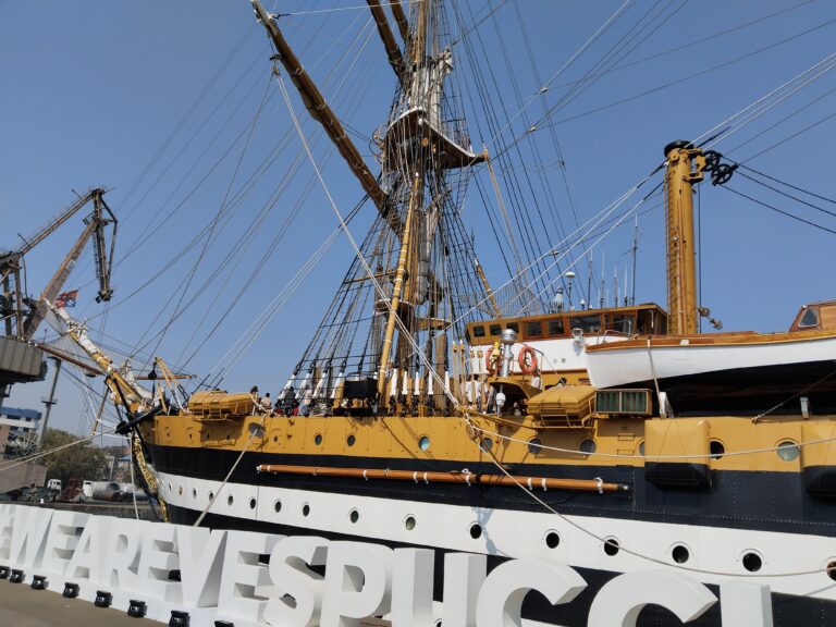 Tour of Italian Navy Tall Ship Amerigo Vespucci